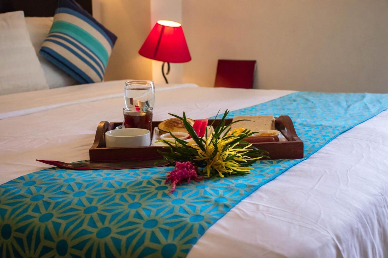 The Orient Beach Boracay Yapak Екстериор снимка